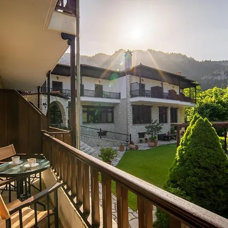 Giamandes ホテル Eláti