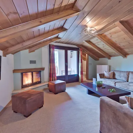 Giamandes ホテル Eláti