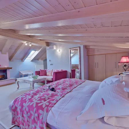 Giamandes Hotel