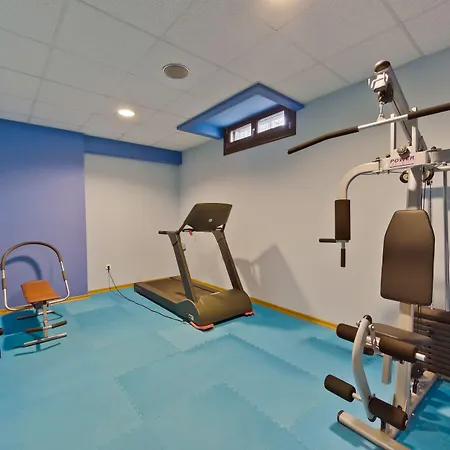 ホテル Giamandes 3*